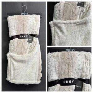 DKNY Snow Leopard Faux Fur Sherpa Throw Blanket Ivory Beige Cream Snowleopard